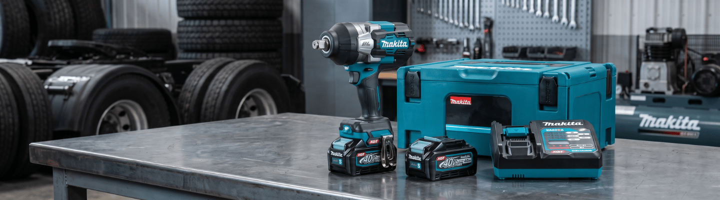Chave de Impacto TW001GM201 3/4 Pol. 40V com 2 Baterias 4,0Ah Carregador e Maleta MAKITA