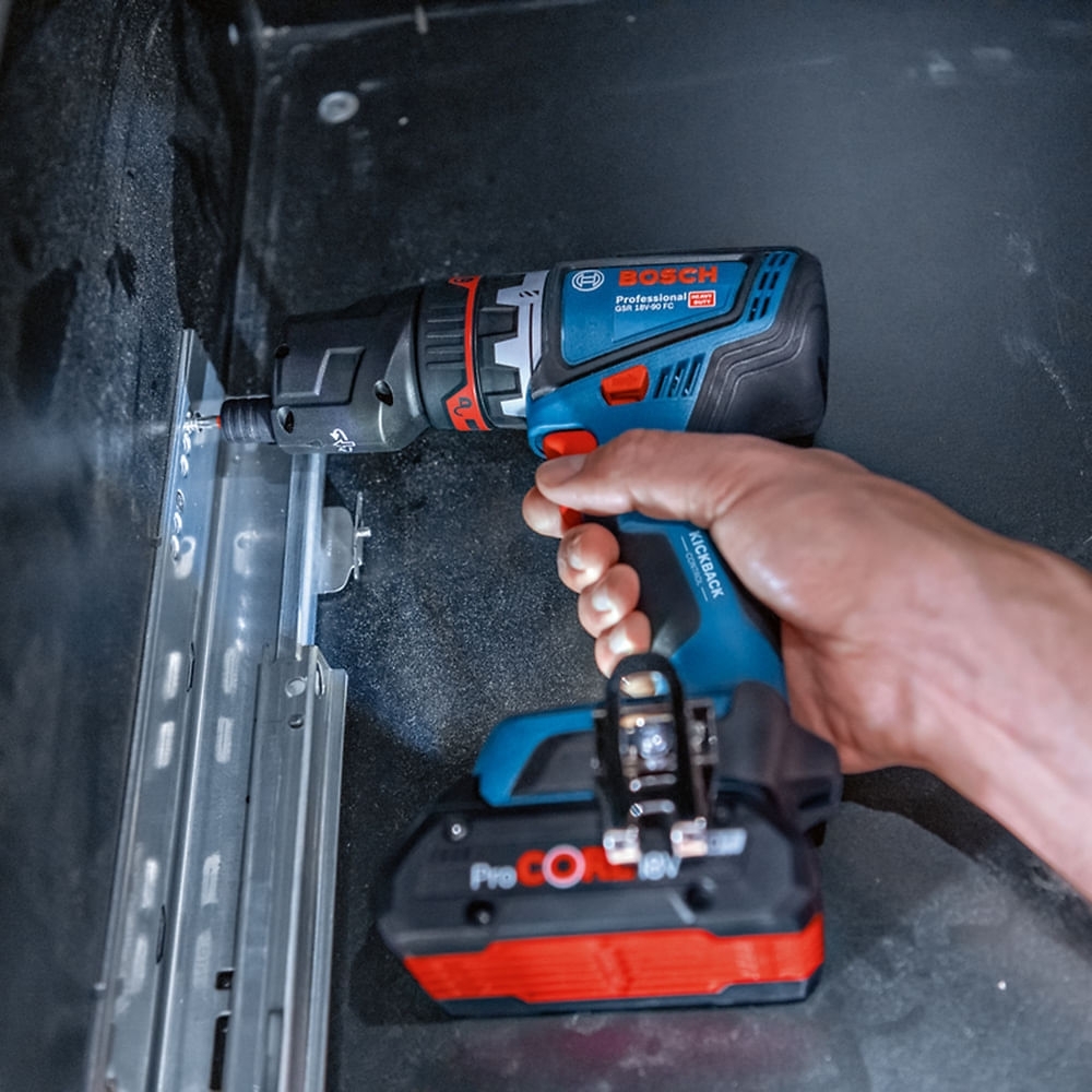 Parafusadeira Furadeira GSR 18V-90 FC 1/2 Pol. 18V Brushless sem Bateria com Maleta BOSCH