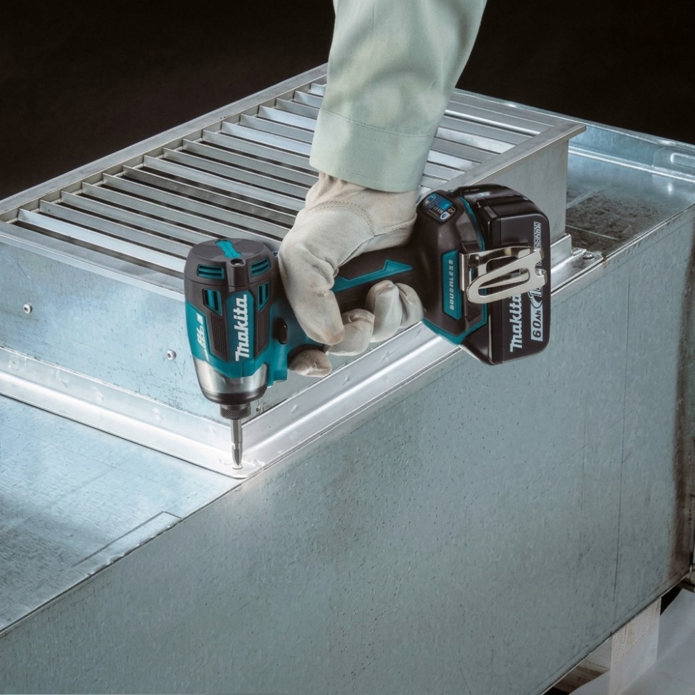 Parafusadeira de Impacto DTD173Z 1/4 Pol. 18V Brushless sem Bateria MAKITA