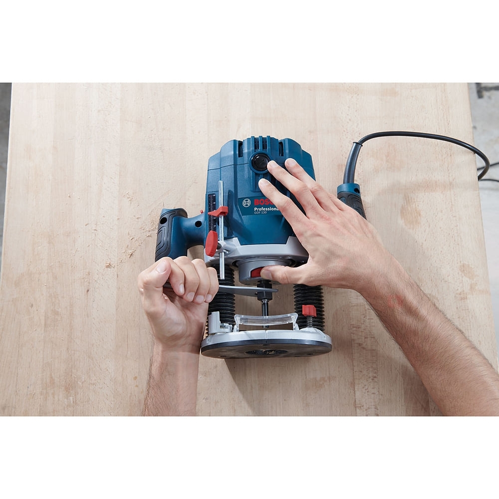 Tupia de Coluna GOF 130 1/4 Pol. 1300W 220V BOSCH