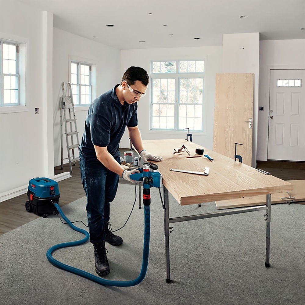 Plaina Elétrica GHO 700 82mm 700W 220V com Saco Coletor BOSCH