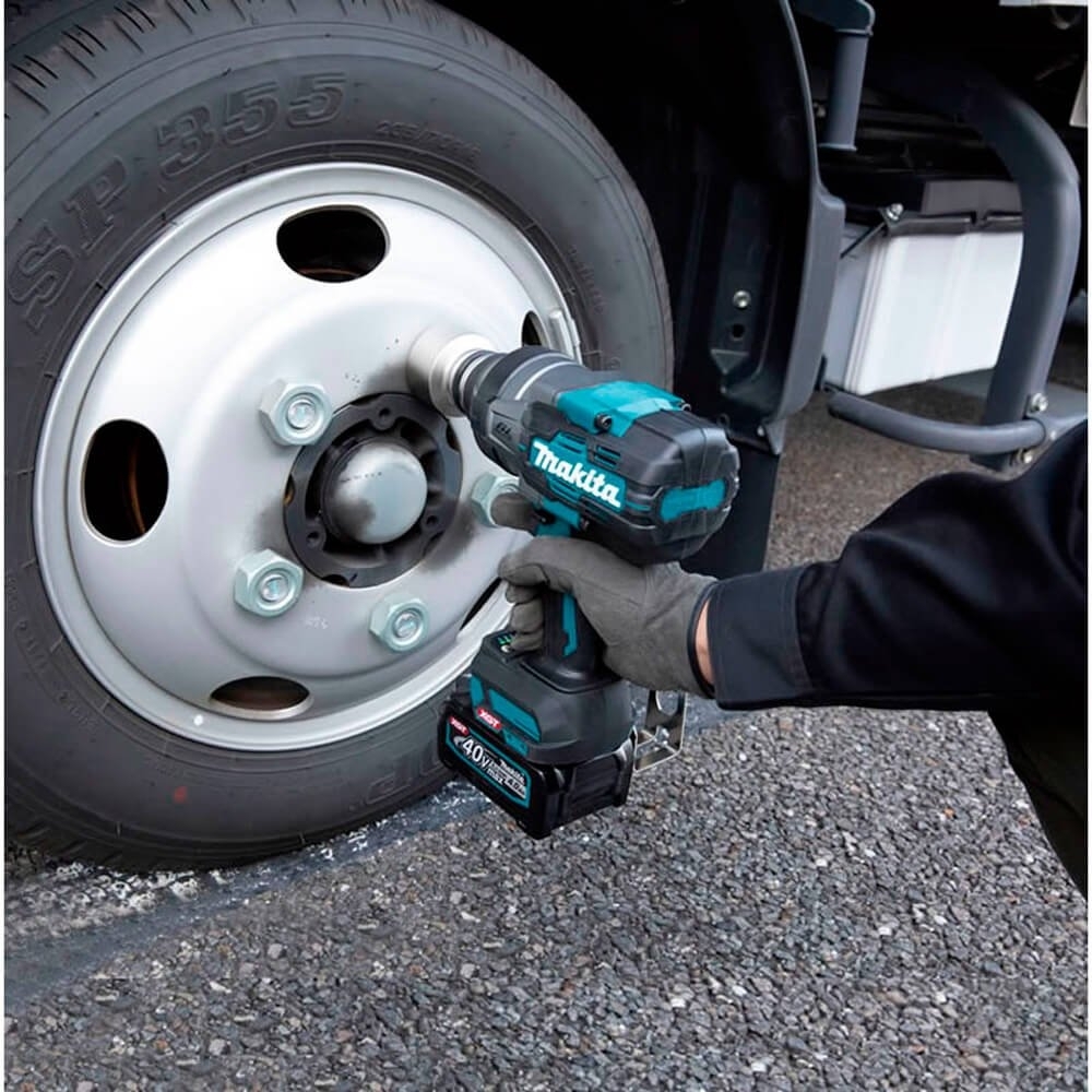 Chave de Impacto TW001GM201 3/4 Pol. 40V com 2 Baterias 4,0Ah Carregador e Maleta MAKITA