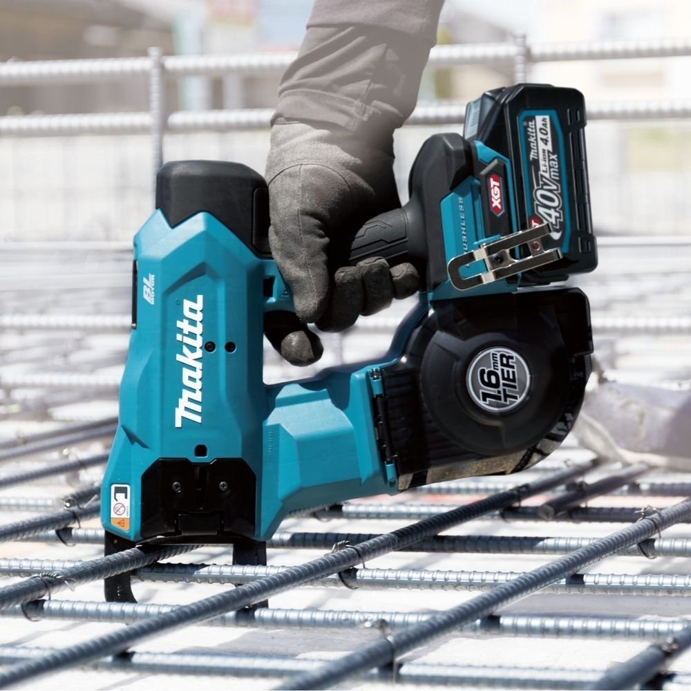 Amarradora de Vergalhão TR001GZ 40V Brushless sem Bateria com Maleta MAKITA