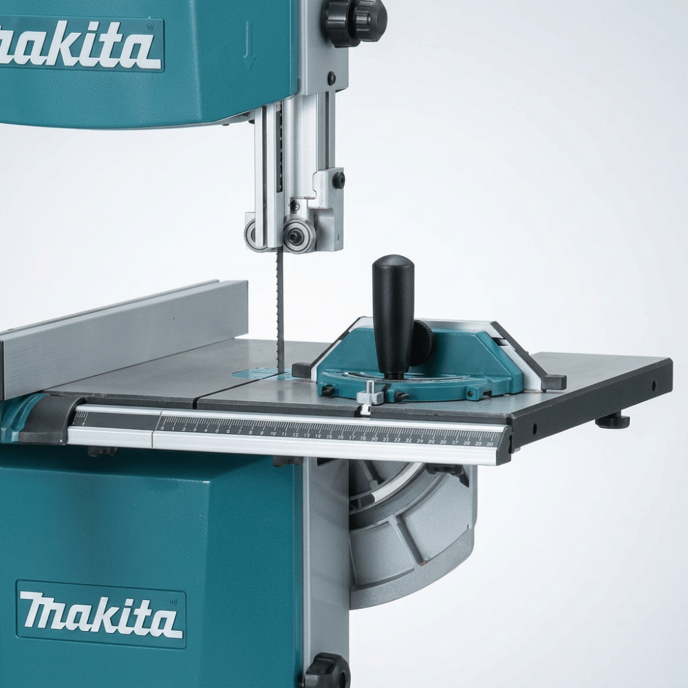 Serra Fita LB1200F 900W 220V com Bancada Móvel MAKITA