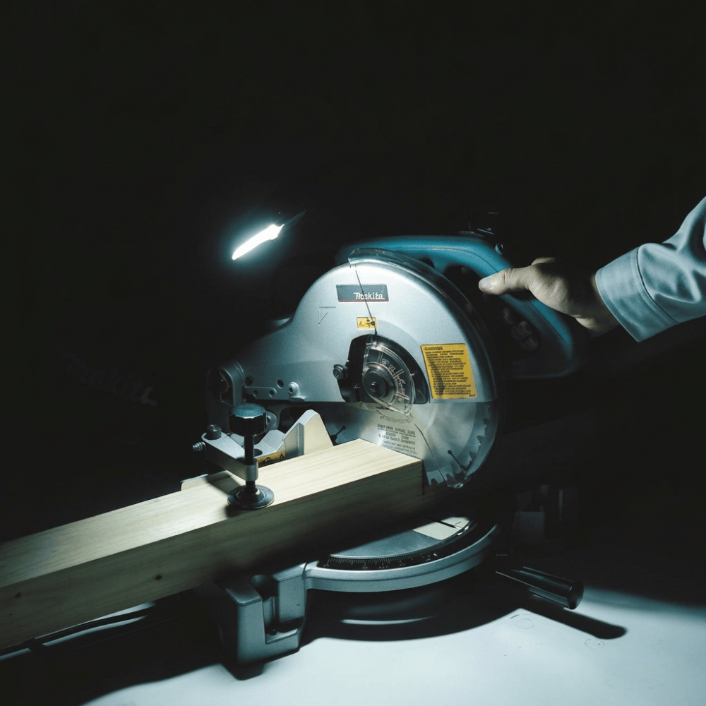 Serra de Esquadria LS1040 10 Pol. 1650W 110V com Disco MAKITA