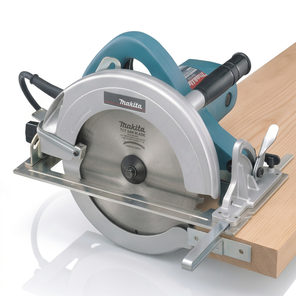 Serra Circular 5902B 9.1/4 Pol. 2000W 220V MAKITA