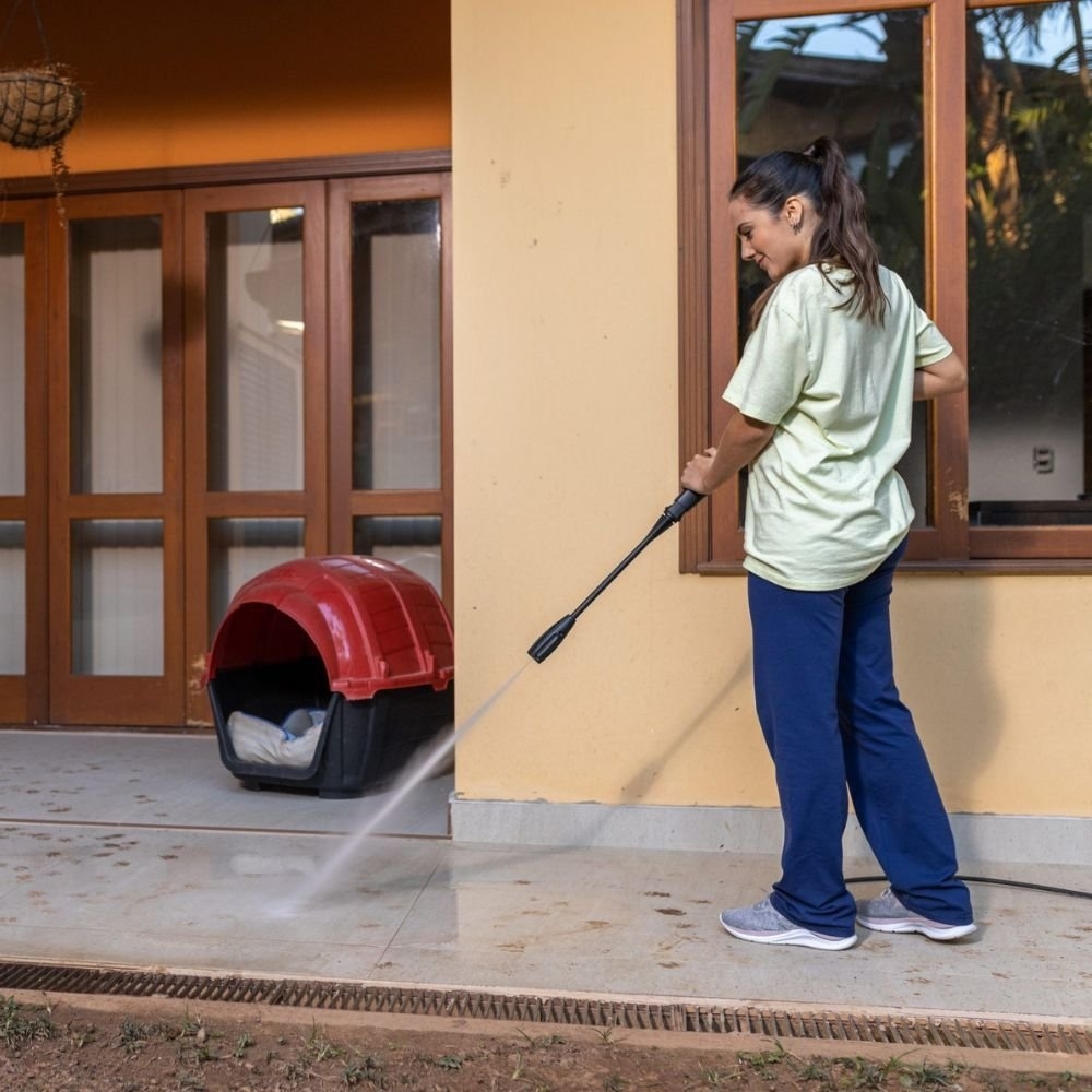 Lavadora de Alta Pressão K2 Plus 1740 PSI 300L/h 1400W 127V KARCHER